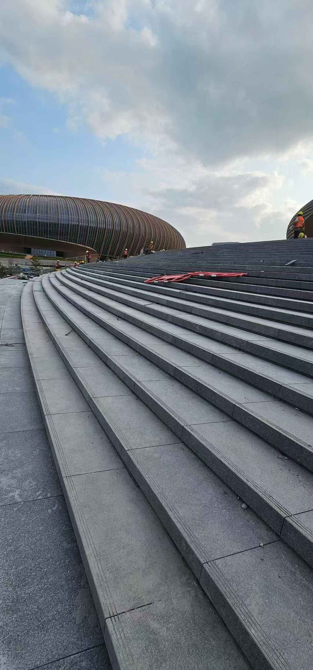 河北 弧形整石台阶铺装效果图