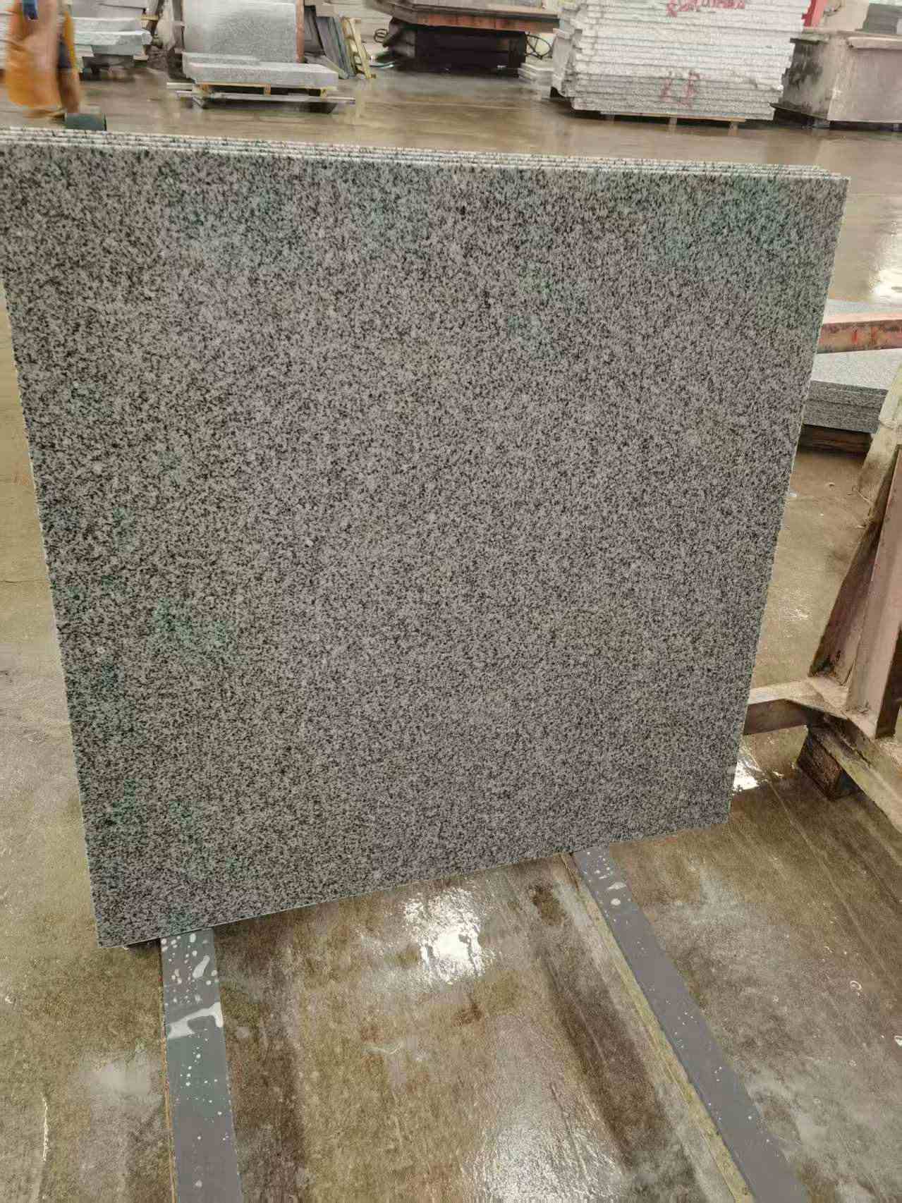 河北 芝麻白光面900*900，高地铁标准