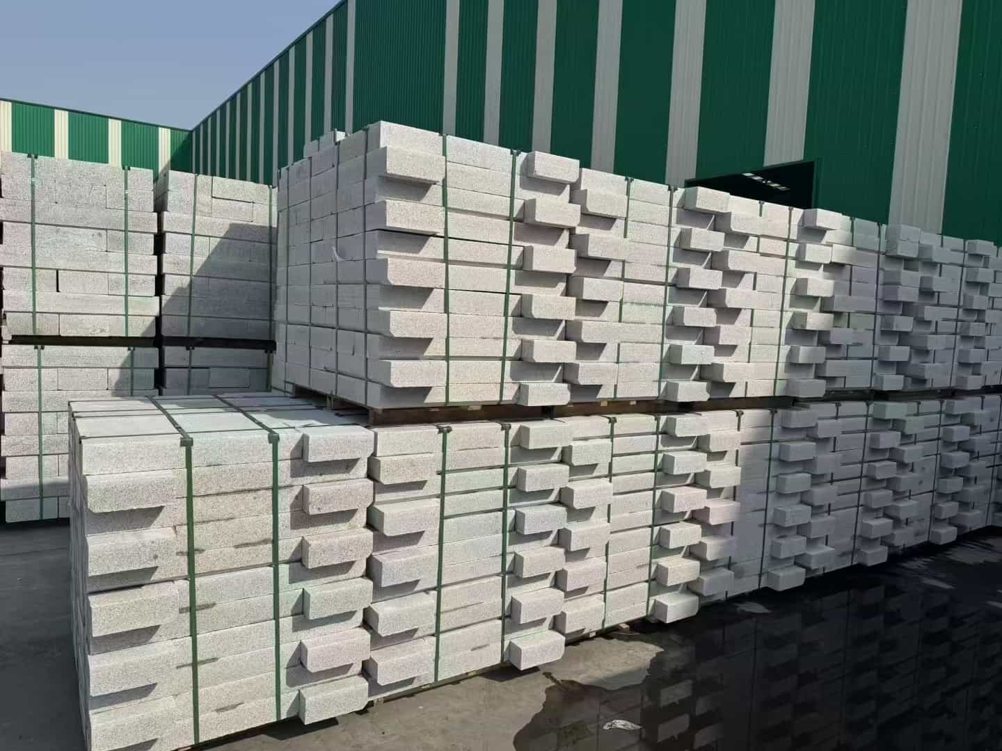 河北芝麻白路沿石
