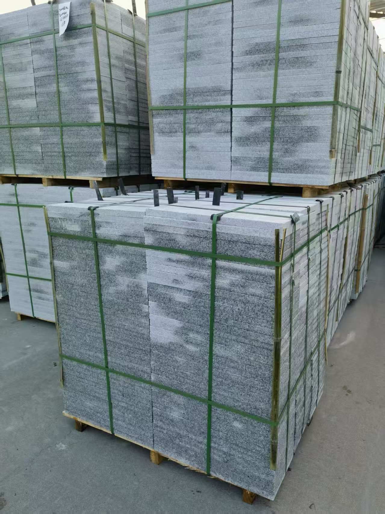 河北 芝麻白地铺石材