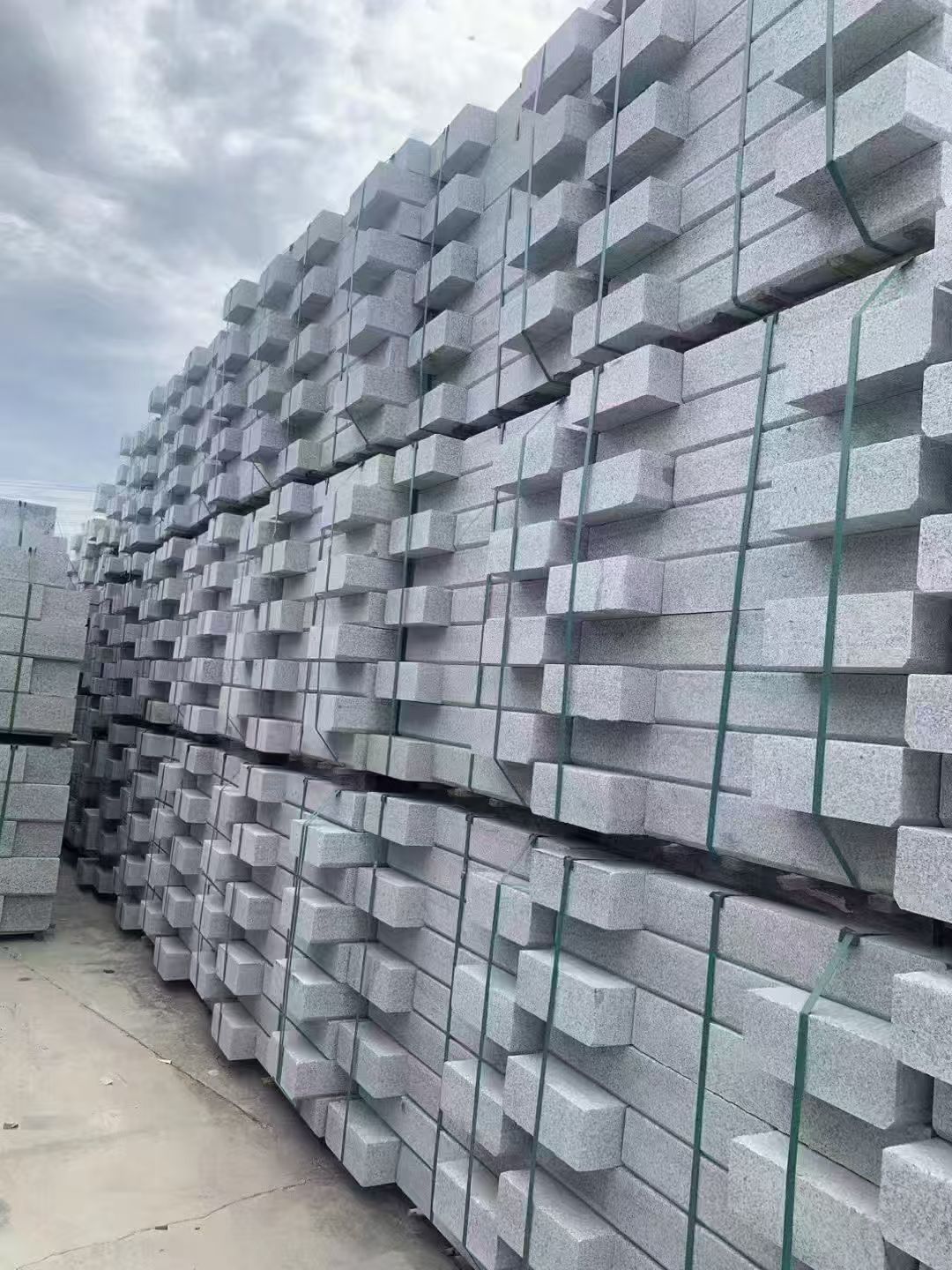 河北 芝麻灰侧石