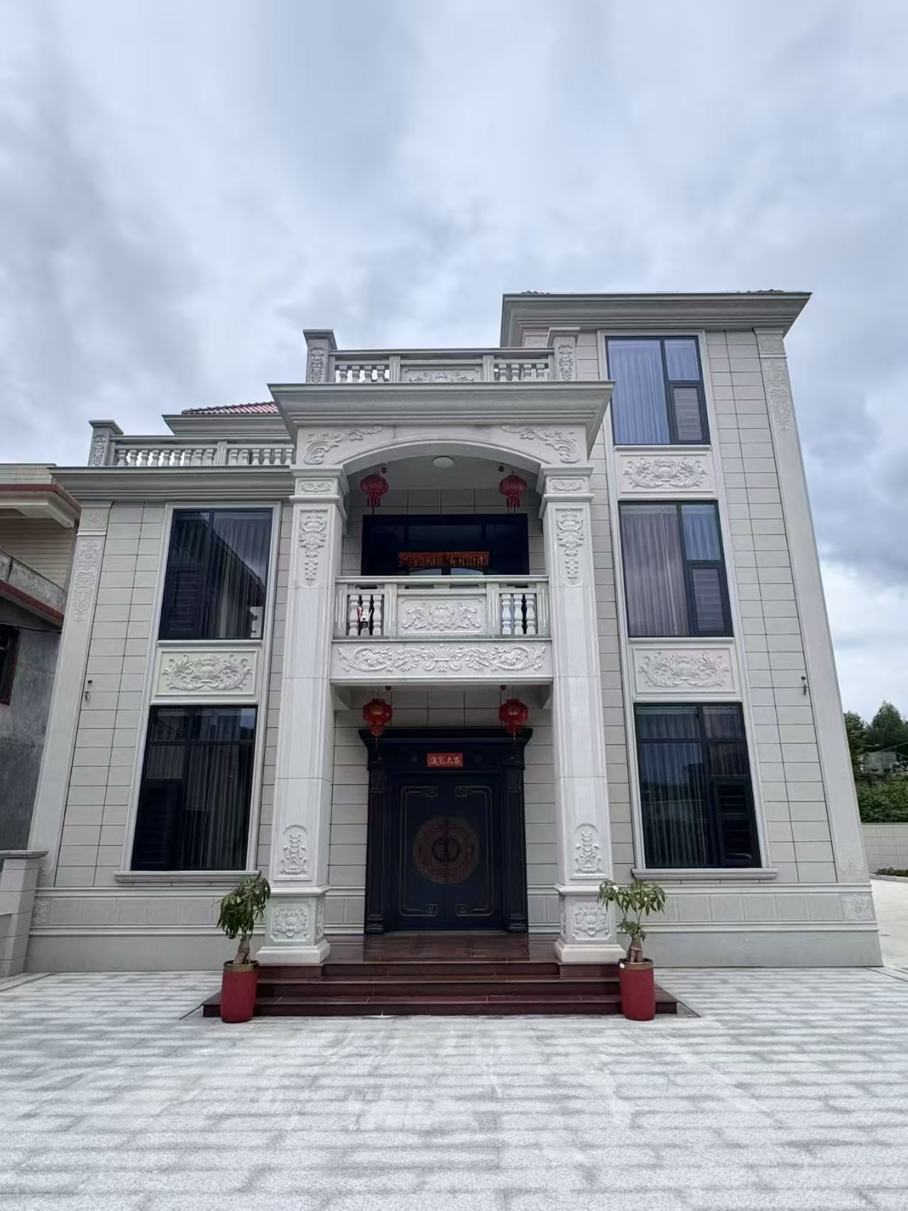 河北 芝麻白石材别墅干挂案例展示